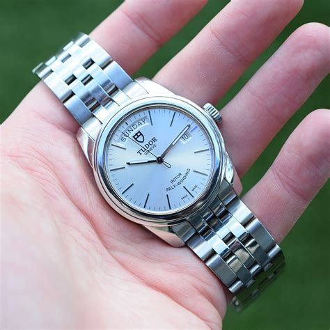 tudor glamour date-day